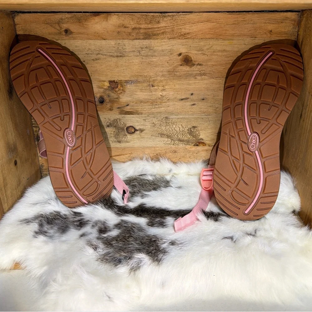 Chaco Z2 Women's Sandals Brown with Pink Straps - Picture 4 of 12